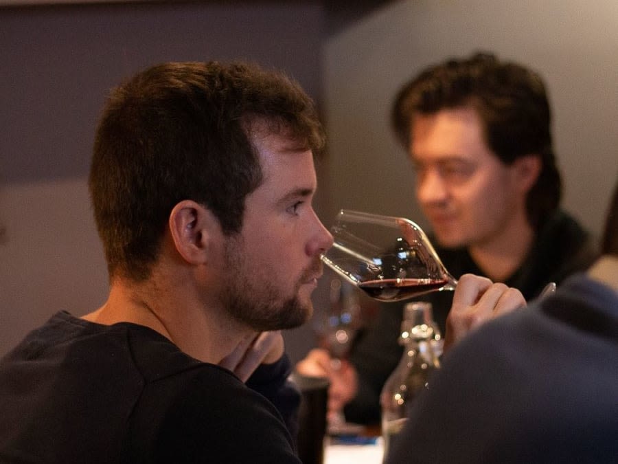 Wine and cheese pairing workshop in Strasbourg