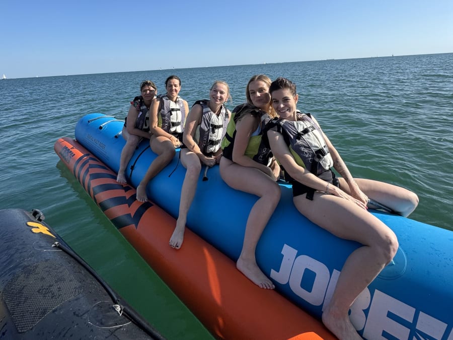 Bouée tractée à La Rochelle (17)