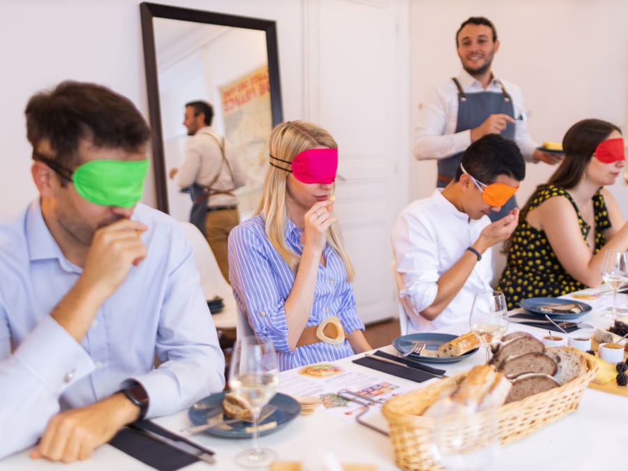 Team Building dégustation de Fromage & Vins à Paris Austerlitz