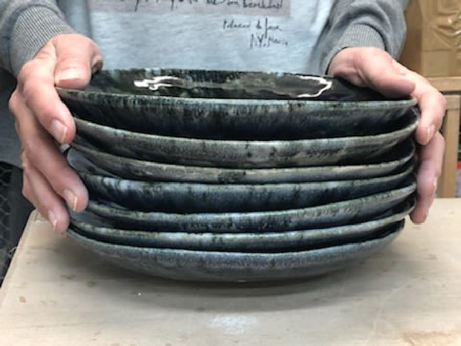 Taller de iniciación a la cerámica en el distrito 9 de París