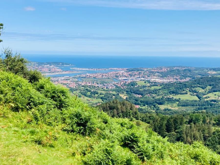 Escursione a cavallo nei Paesi Baschi con partenza da San Sebastián