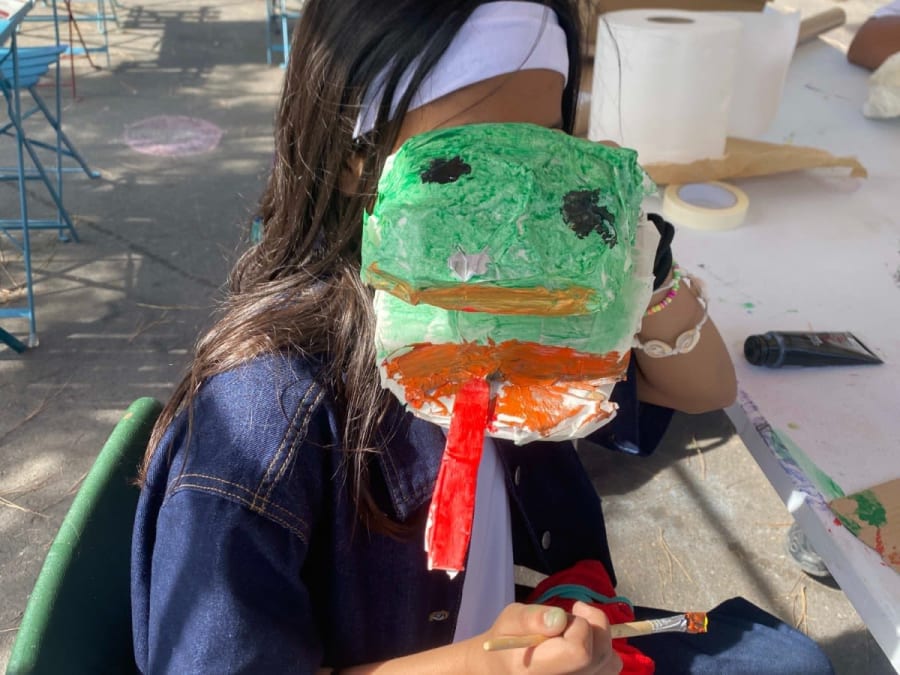 Parent/child puppet workshop in Paris 19th district