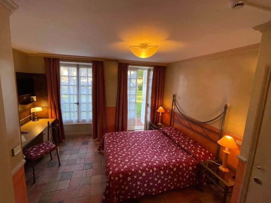 Château des Loges à proximité de Villefranche-sur-Saone (69)