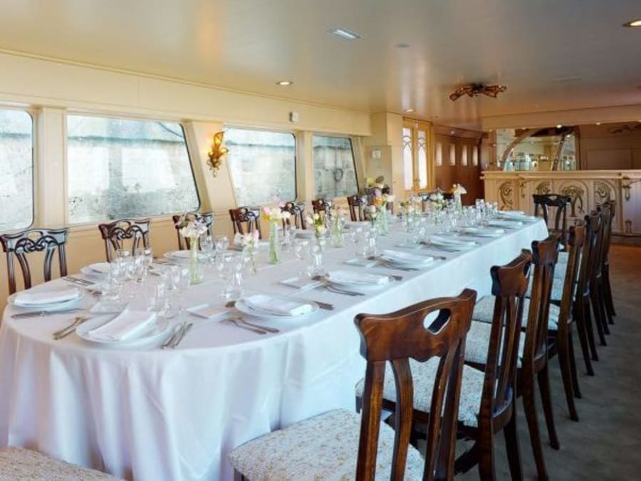 Péniche Le Bateau Ivre à Paris 5ème