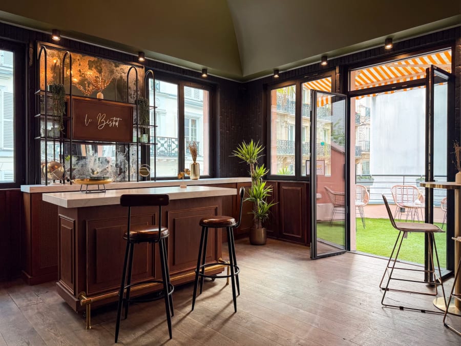 La verrière et le bistro bar à Paris 10ème