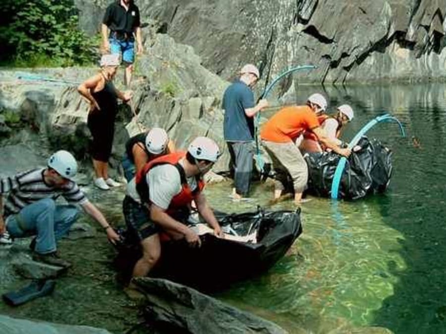 Team Building - Soap Boat