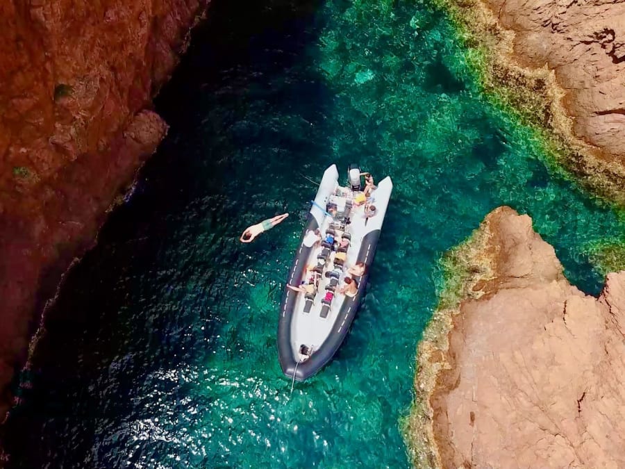 Balade en semi-rigide l'Esterel depuis Saint-Raphaël (83)