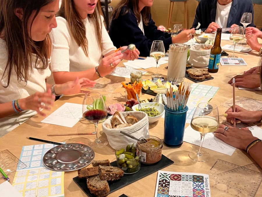 Team Building Atelier Azuléjos revisité à Paris 17ème