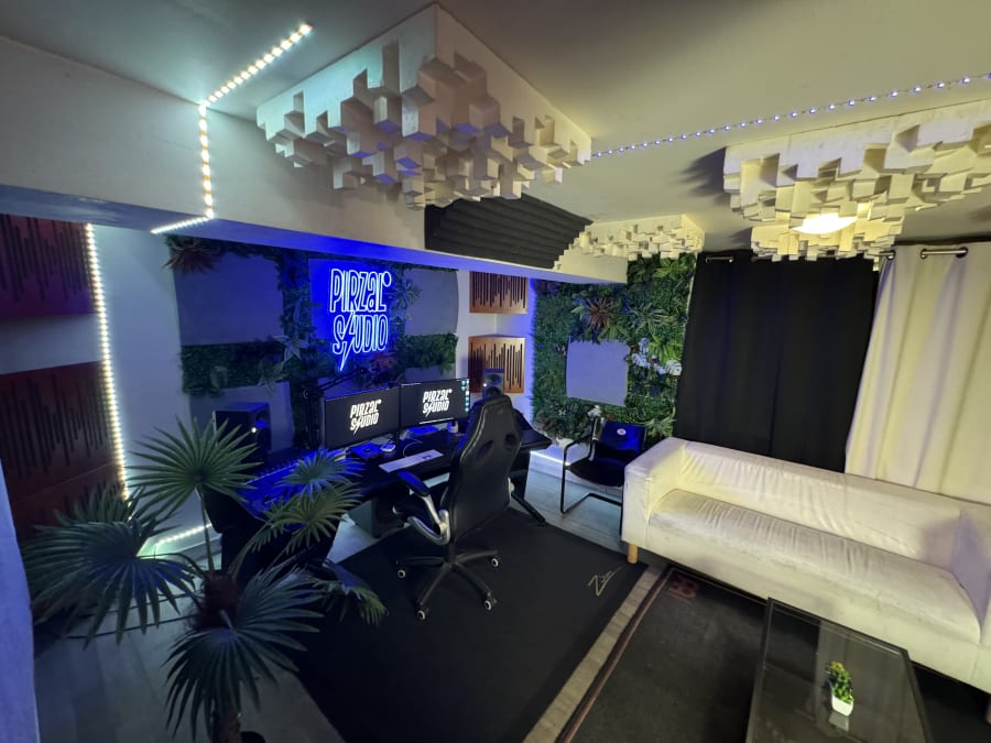 Enregistrement d'une chanson en groupe à Lyon 1er 