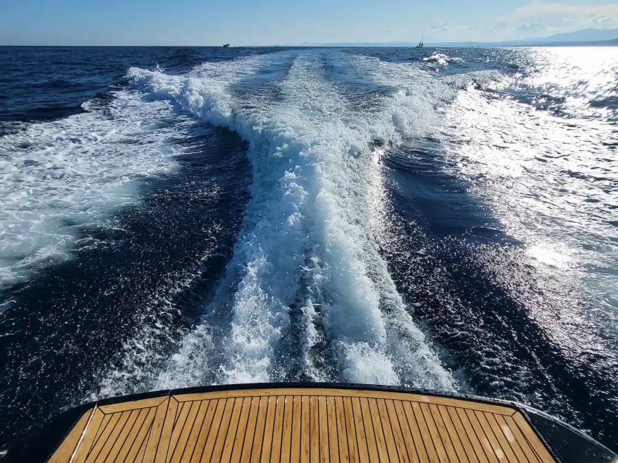 Private cruise departing from Saint-Jean-Cap-Ferrat (06)