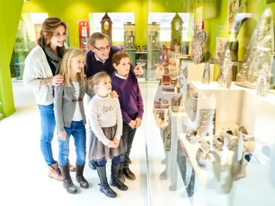 Visit to the Chocolate Museum and creative workshop in Brussels