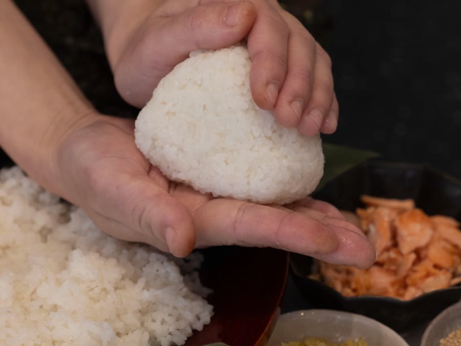 Atelier Onigiri et préparation de thé Matcha à Paris 6ème