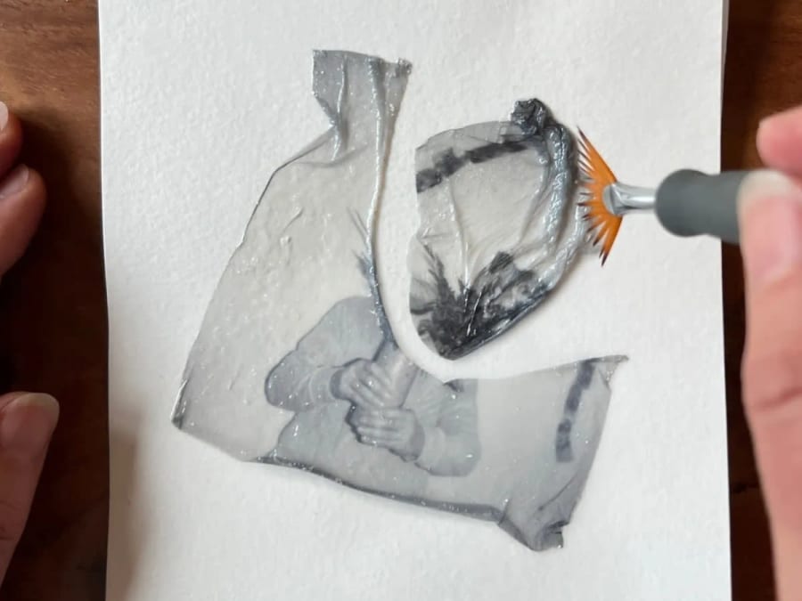 Polaroid and transformation workshop in Paris 11th arrondissemen