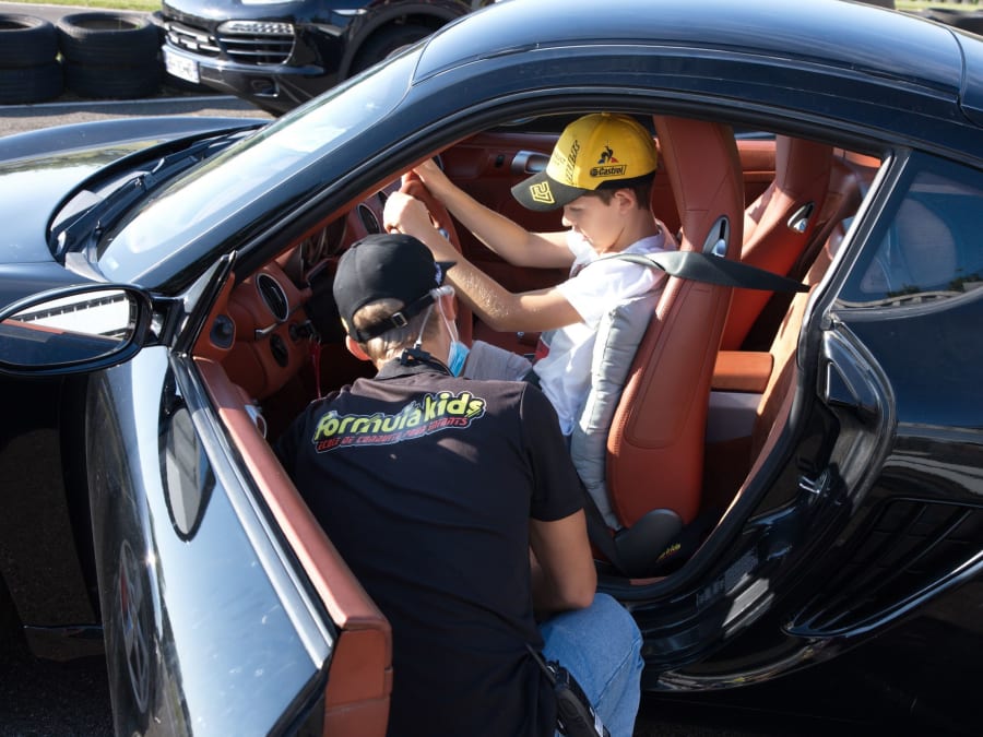 Children's Clio IV RS driving experience in Folembray (02)