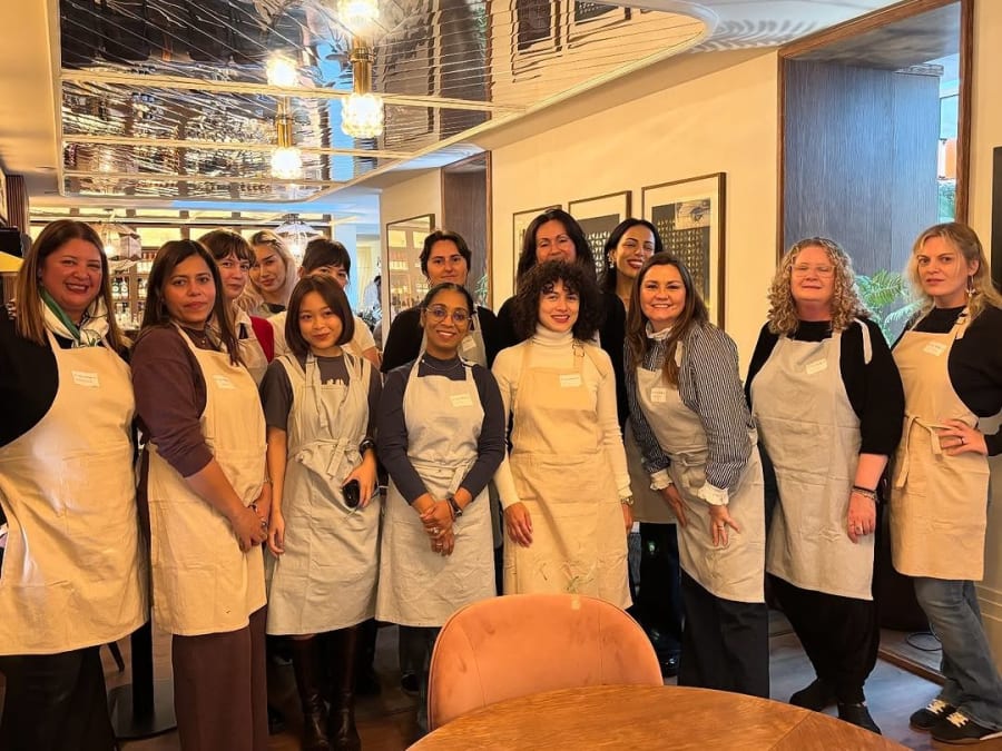 Team Building Atelier Peinture et Vin à Bordeaux (33)