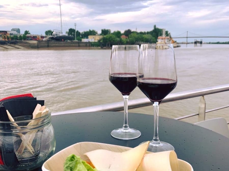 Croisière Avec Dégustation De Vins À Bordeaux (33)