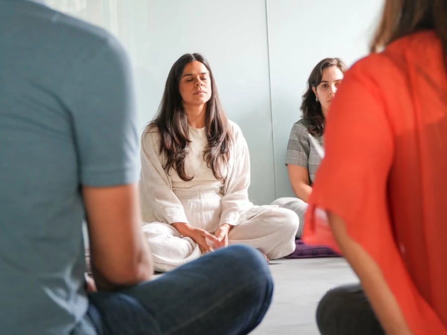 Team Building atelier aquarelle à Paris 9ème