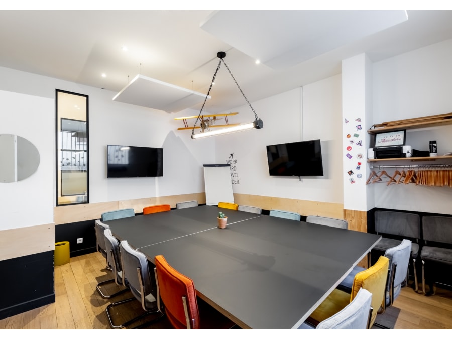 Cool and Workers Dahomey à Paris 11ème