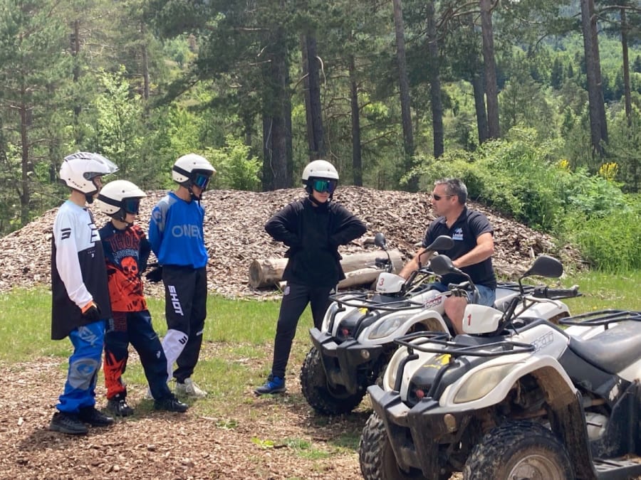 Balade 1h en quad près de Vence (06)