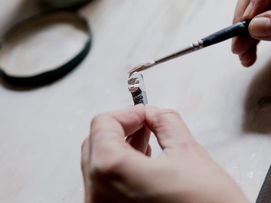 Initiation à la bijouterie et céramique à Paris 18ème