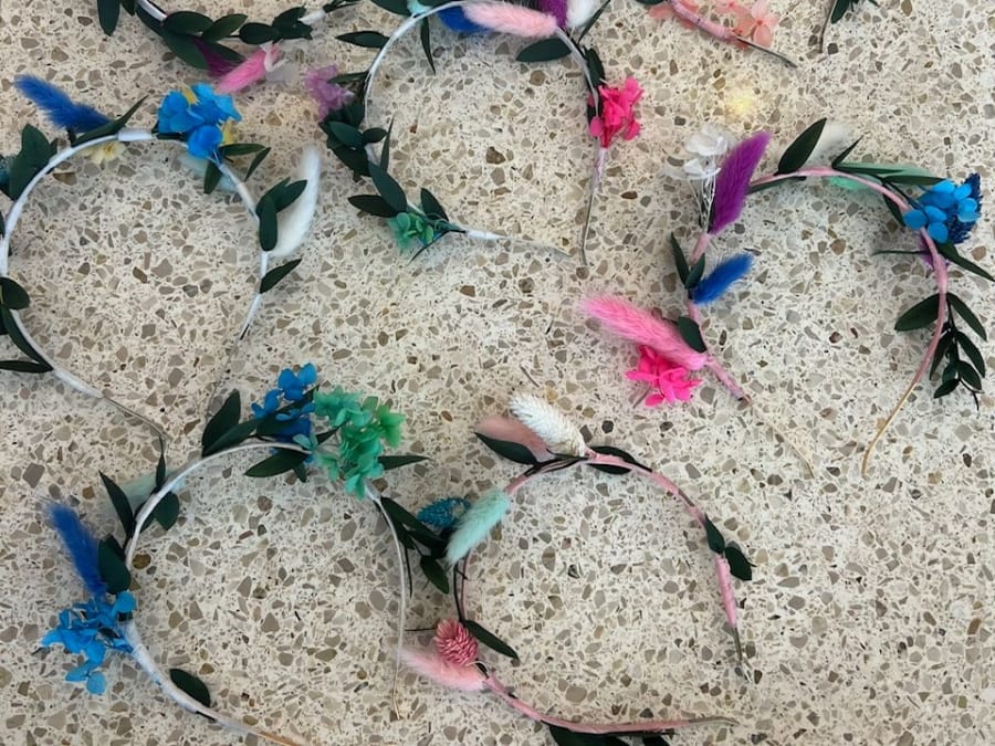 Atelier couronne de Tête en fleurs séchées à Clichy-La-Garenne 
