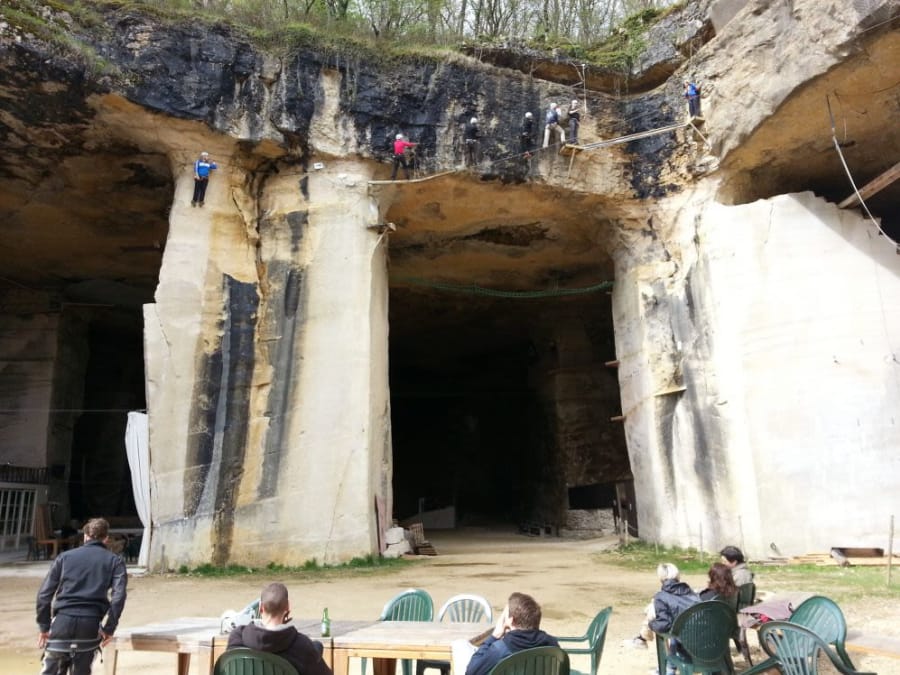 Parc Accrobranche sur rocher proche d'Auxerre (89)