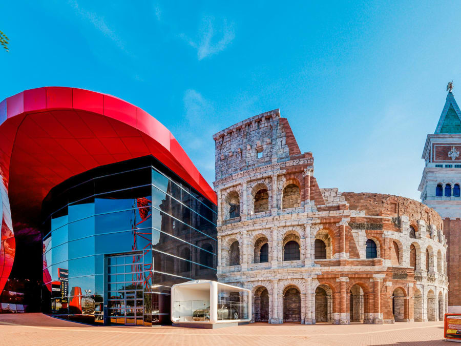 Billet pour le parc Ferrari Land 