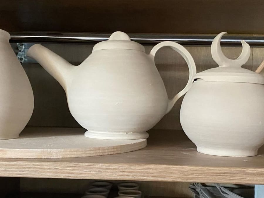 Atelier d'initiation au tournage en céramique à Hem (59)