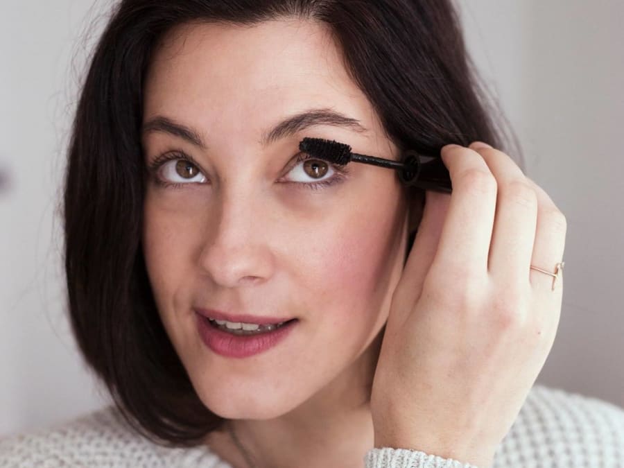 Créez votre Set essentiels maquillage à Paris 20ème