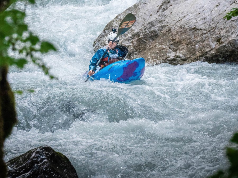 Journée de kayak en eaux vives à Samoëns (74)