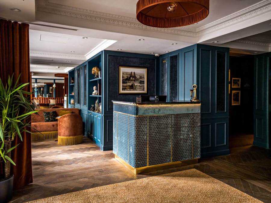 Breakfast & spa at Hôtel Dusquene Eiffel 4* in Paris 7th arrondi