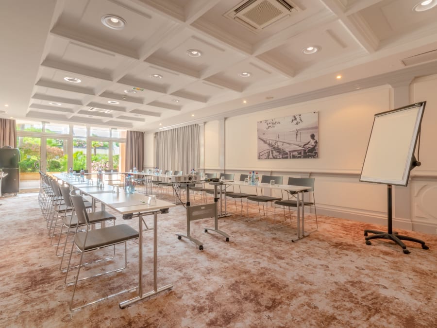 Holiday Inn Nice Port Saint-Laurent **** (06)