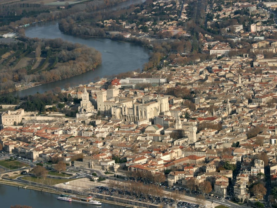 First flight in a microlight in Provence from Remoulins (30)