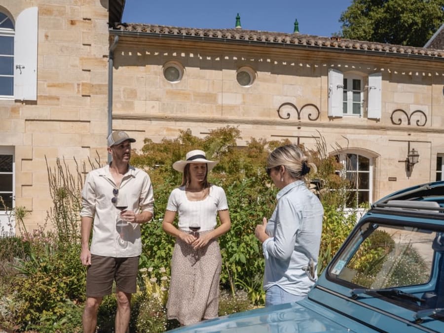 Visita privada de um dia num 2CV a Saint-Émilion e Pomerol