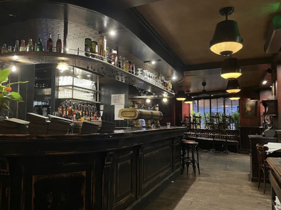 Le Général à Paris 17ème