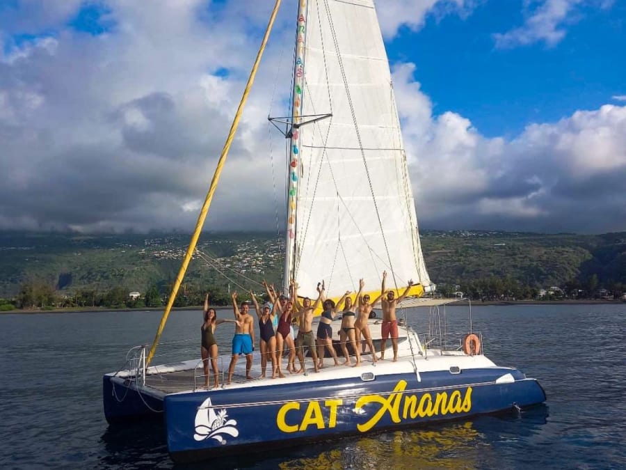 Sortie en catamaran et détente en mer à Saint-Gilles-les-Bains