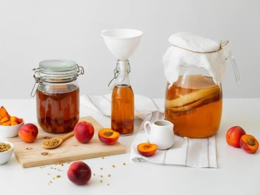 Workshop for making artisanal herbal syrup in Saint-Maurice-en-Valgodemar (05)