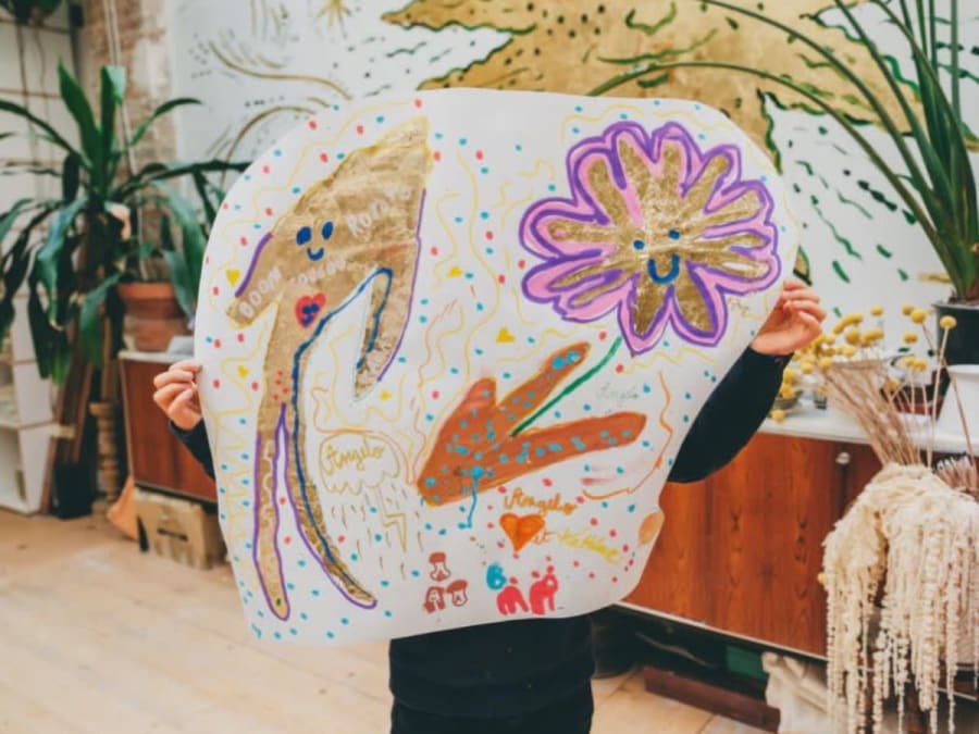 Taller infantil de fresco y dorado en el distrito 11 de París