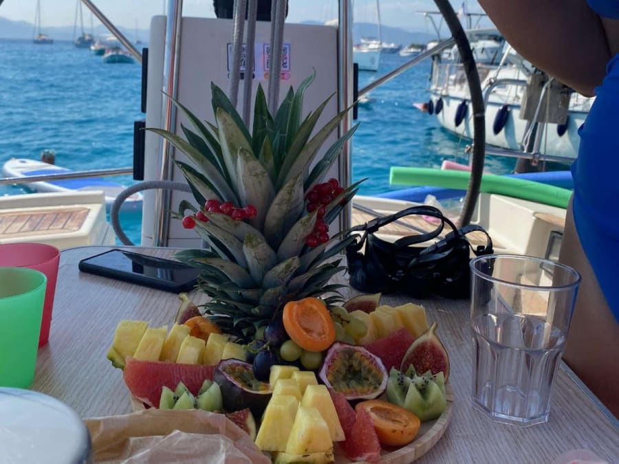Croisière à la demi-journée jusqu'aux îles de Lérins (06)