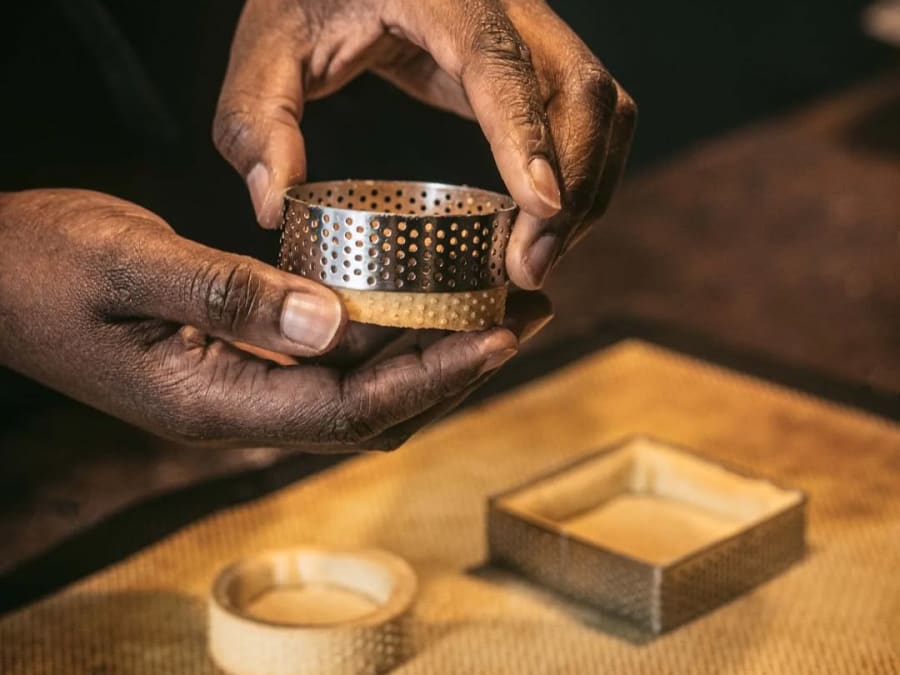 Sweet mignardises workshop in Paris 17th district