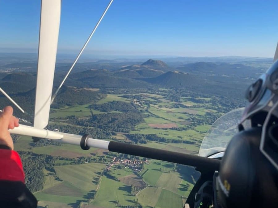 Baptême de l'air en ULM pendulaire à Maringues (63)