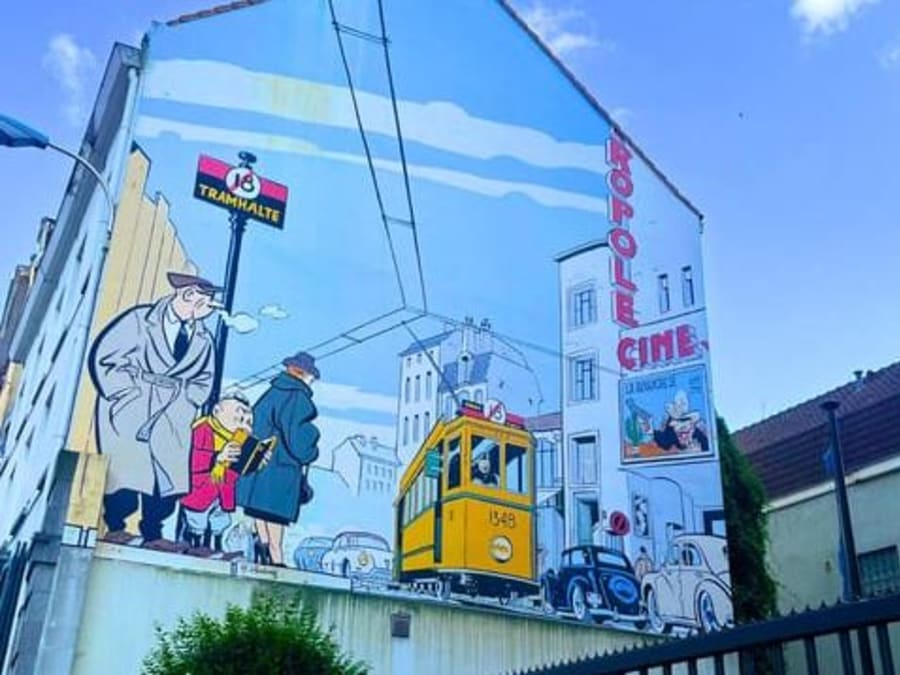 Visita guiada a los murales de cómics de Bruselas