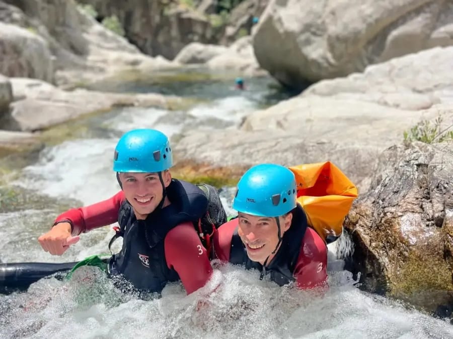 Canyoning au canyon du Haut-Roujanel en Ardèche (07)