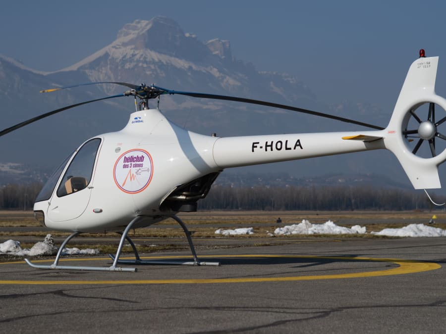 Initiation au pilotage d'hélicoptère à Grenoble (38)