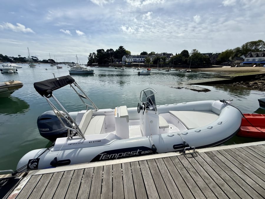Boat rental with license for 10 people in Combrit Sainte-Marine