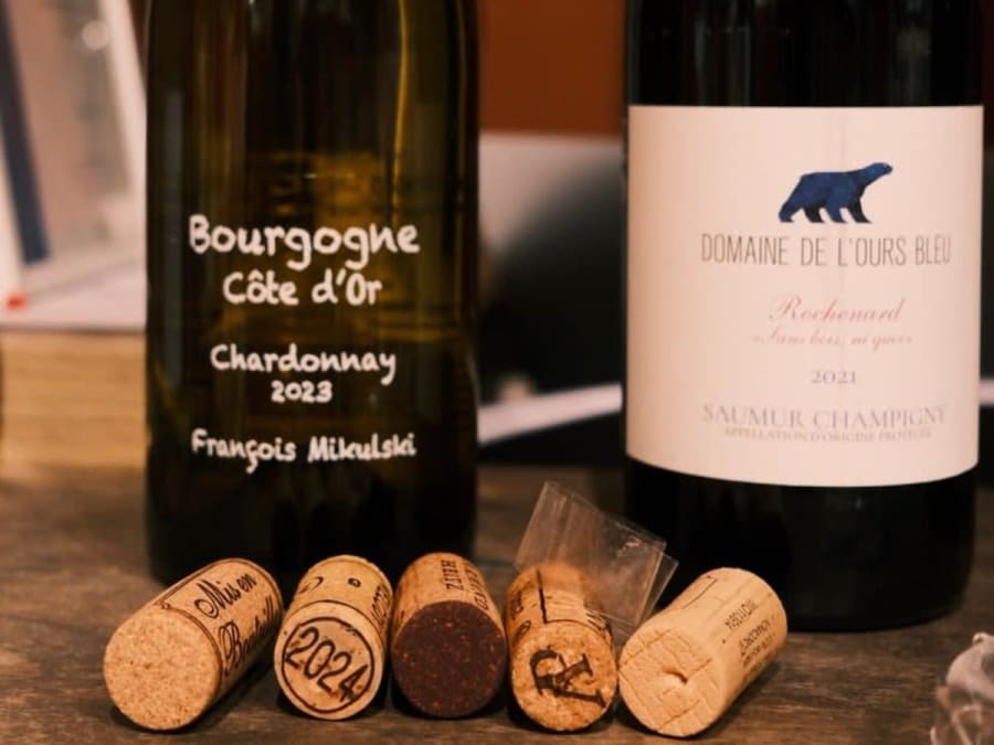 Iconic Tasting, Rare Wines & Old Vintages in Lyon 5th district