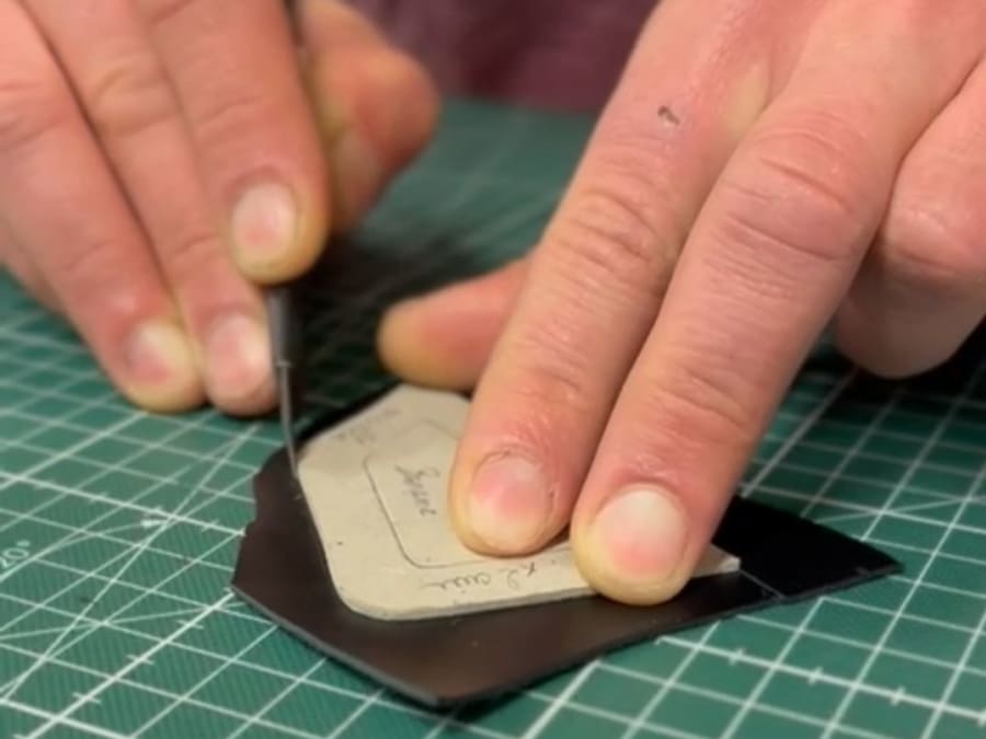 Atelier maroquinerie "Sac banane" à Marseille 1er