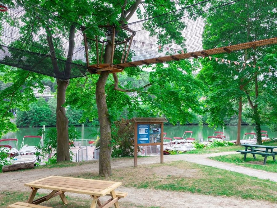 Location de bateau électrique (7 pers. max) à Bougival