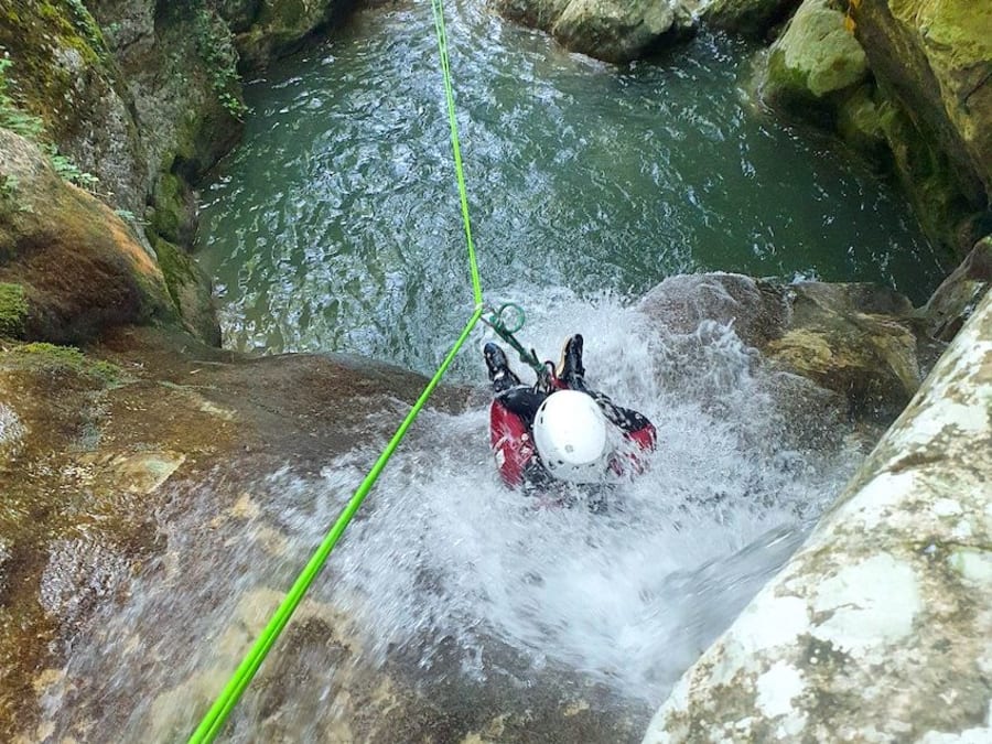Team Building Canyoning dans le Vercors