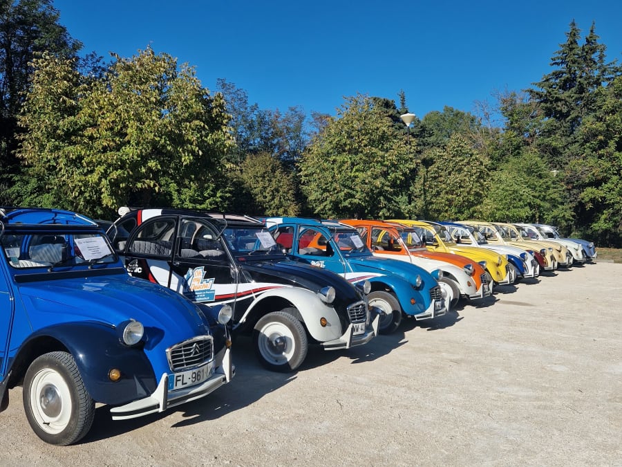 Team Building Jeu de Piste en 2CV en Provence